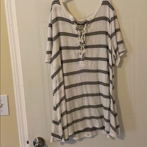 Avenue striped short sleeve top